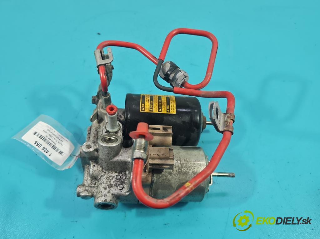 Toyota Auris I 2006-2013 1.8 16V 99 HP automatic 73 kW 1798 cm3 5- čerpadlo abs 47070-12010 (Pumpa ABS)