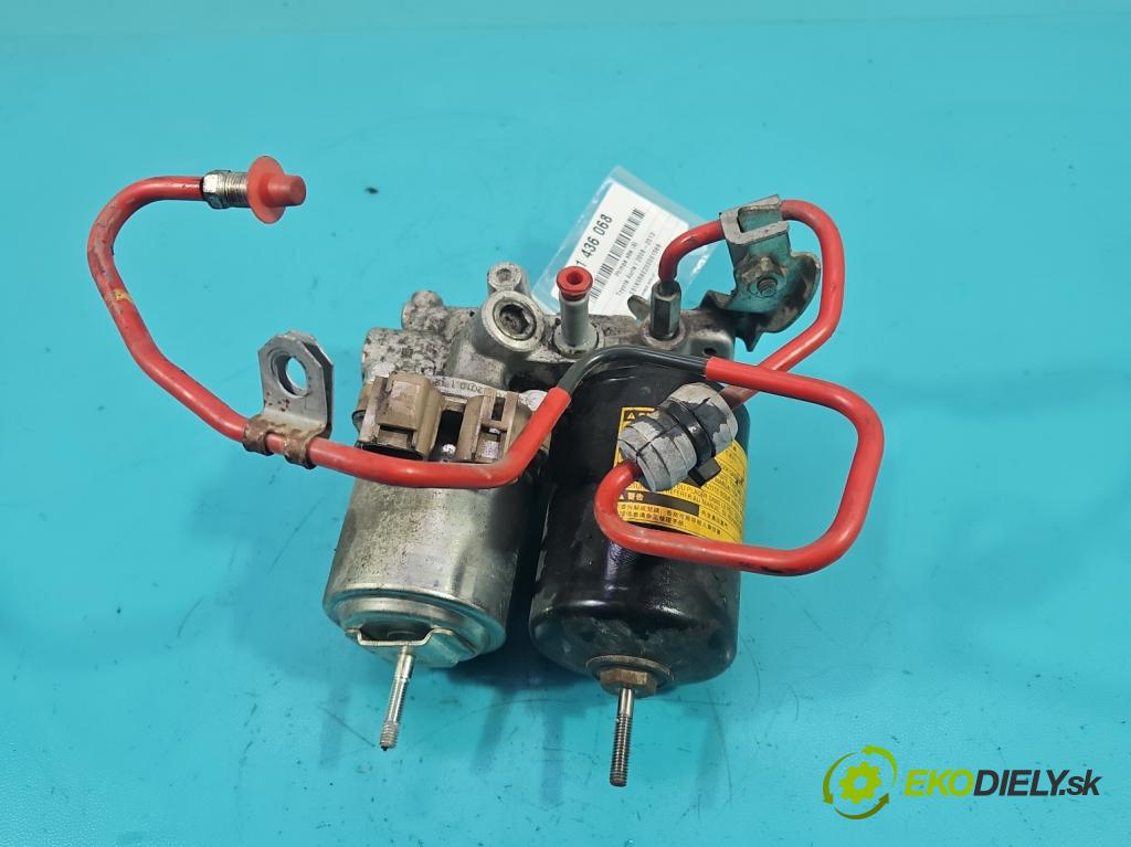 Toyota Auris I 2006-2013 1.8 16V 99 HP automatic 73 kW 1798 cm3 5- čerpadlo abs 47070-12010 (Pumpa ABS)