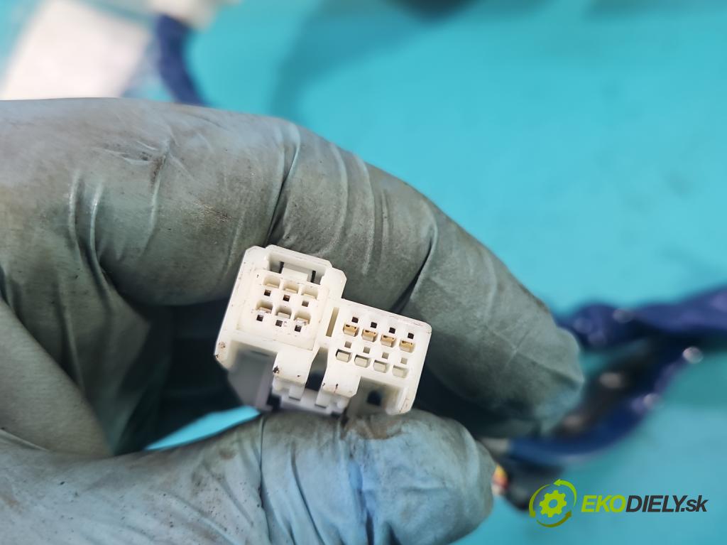 Toyota Auris I 2006-2013 1.8 16V 99 HP automatic 73 kW 1798 cm3 5- čerpadlo posilovač 45200-02441 (Servočerpadlo, pumpa riadenia)