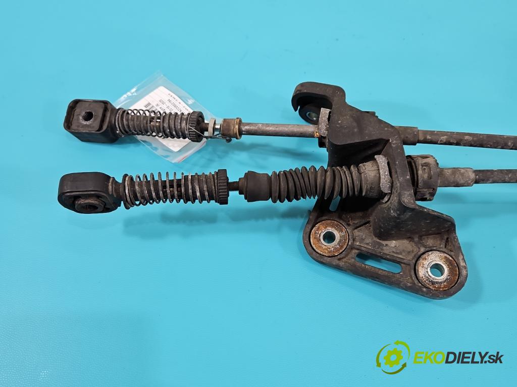 Seat Alhambra II 2010-2020 2.0 tdi 116 HP manual 85 kW 1968 cm3 5- Páka: Změny: stupeň,rýchlosť 7N0711049A (Rýchlostná páka (kulisa))