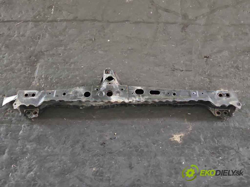 Toyota Auris I 2006-2013 1.8 16V 99 HP automatic 73 kW 1798 cm3 5- výstuha motora