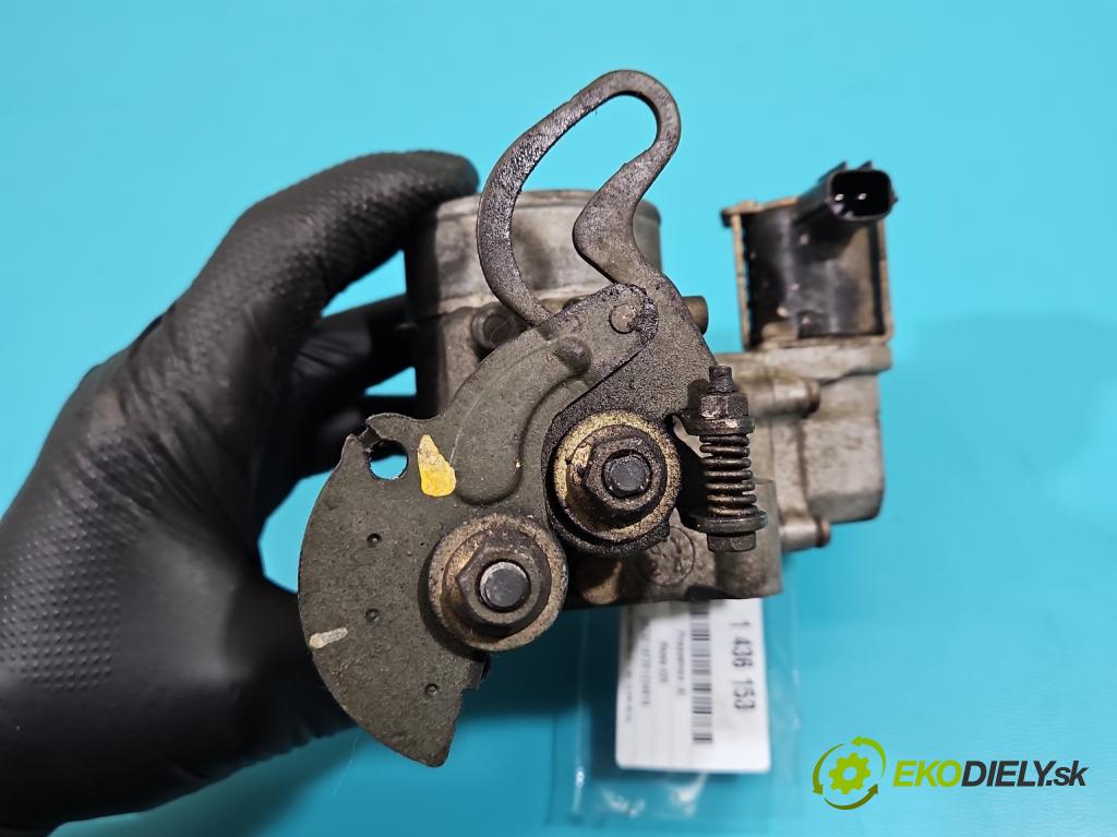 Mazda 626 2.0 16V 116 HP manual 85 kW 1991 cm3 5- klapka E9T06871 (Škrtiaca klapka)