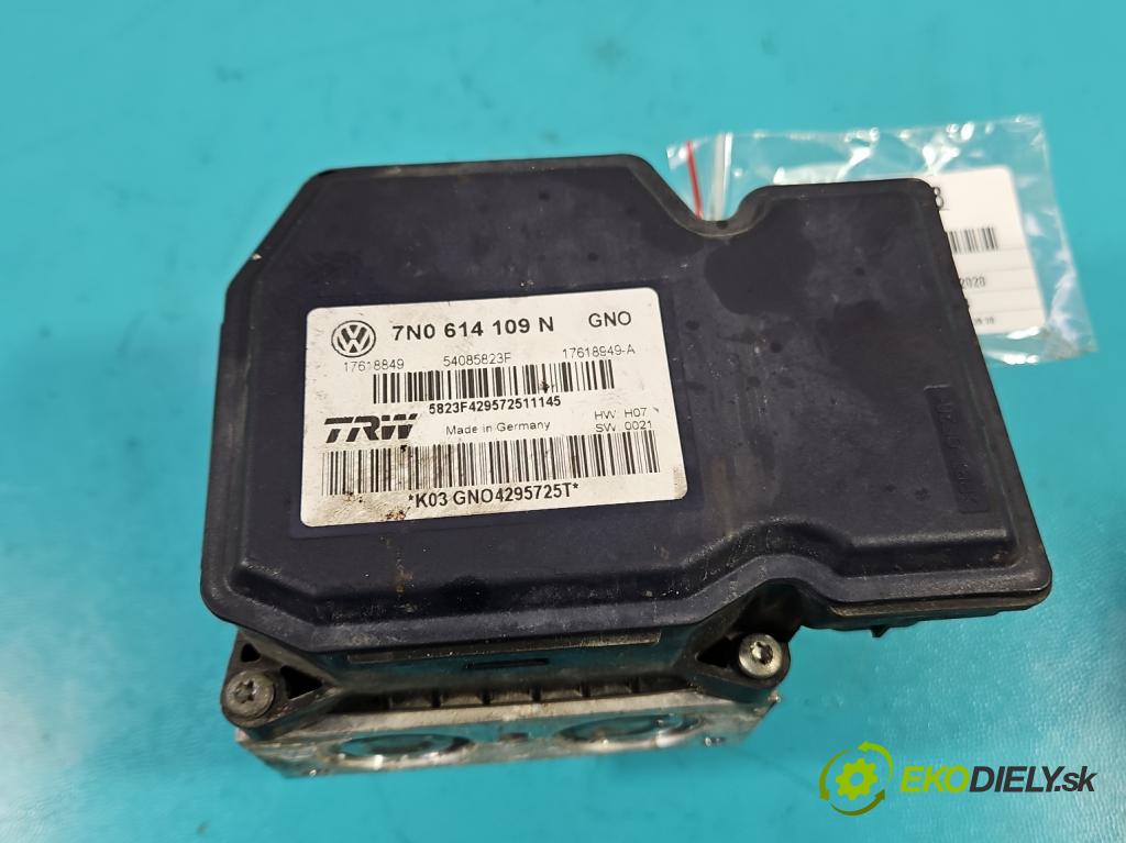 Seat Alhambra II 2010-2020 2.0 tdi 116 HP manual 85 kW 1968 cm3 5- čerpadlo abs 7N0614109N (Pumpa ABS)