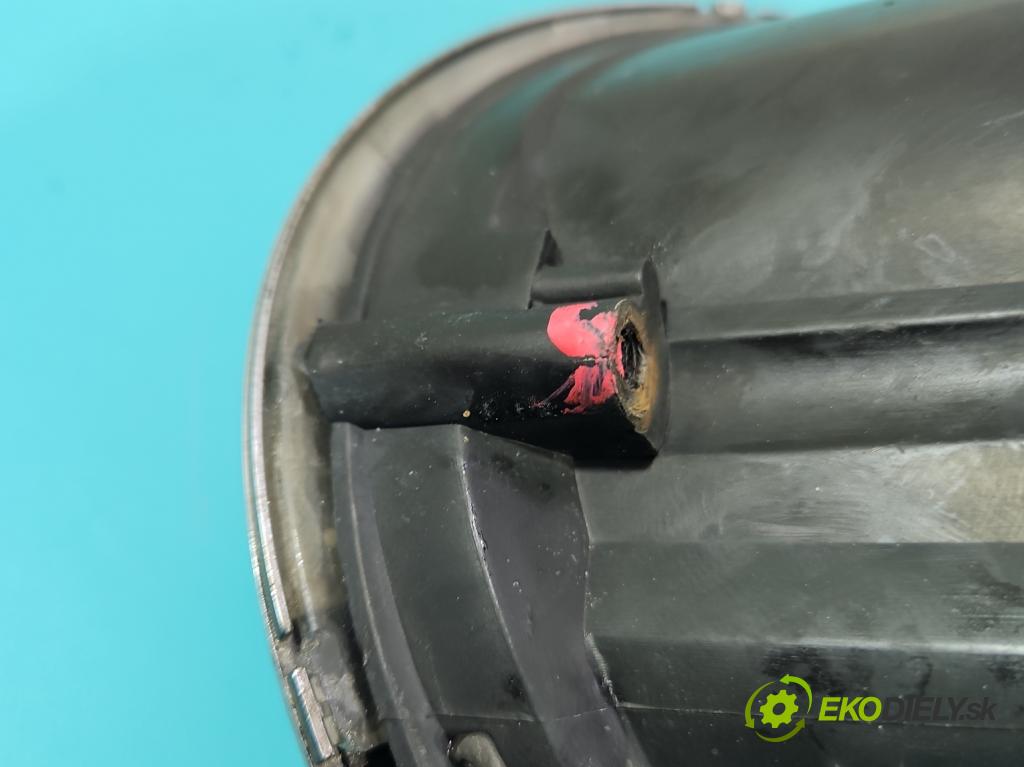 Mini One I 2000-2006 1.6 16V 90 HP manual 66 kW 1598 cm3 3- Reflektor: pravý (Svetlo predné pravé)