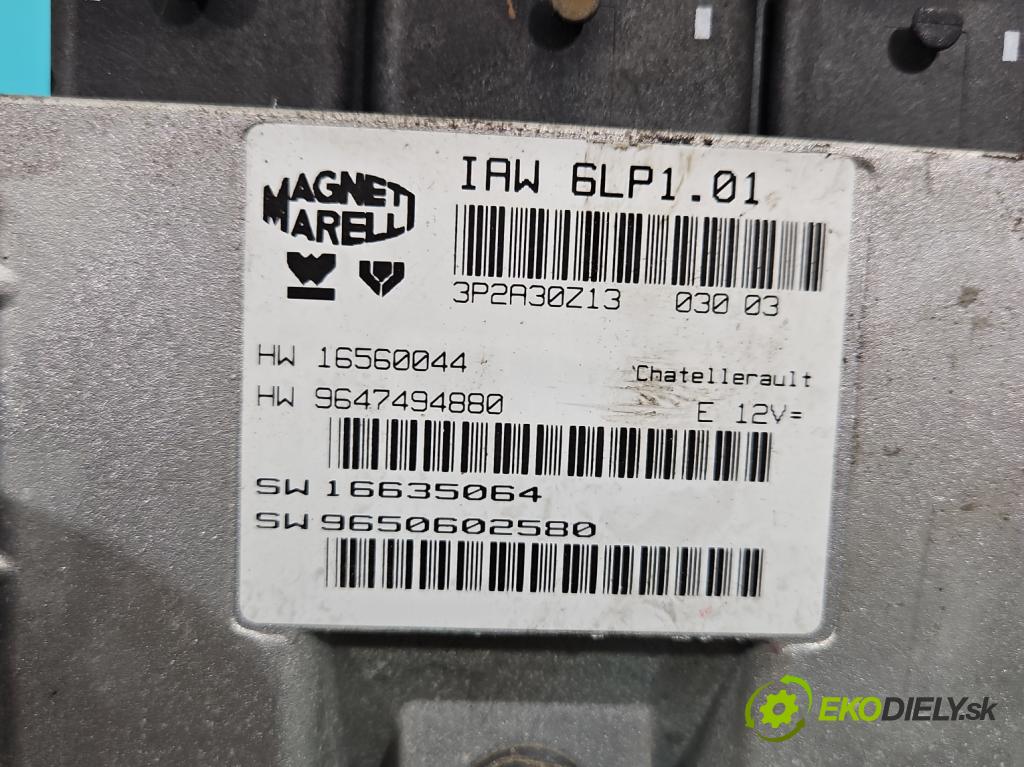 Peugeot 307 2.0 16V 136 HP manual 100 kW 1997 cm3 5- riadiaca jednotka motora IAW 6LP1.01