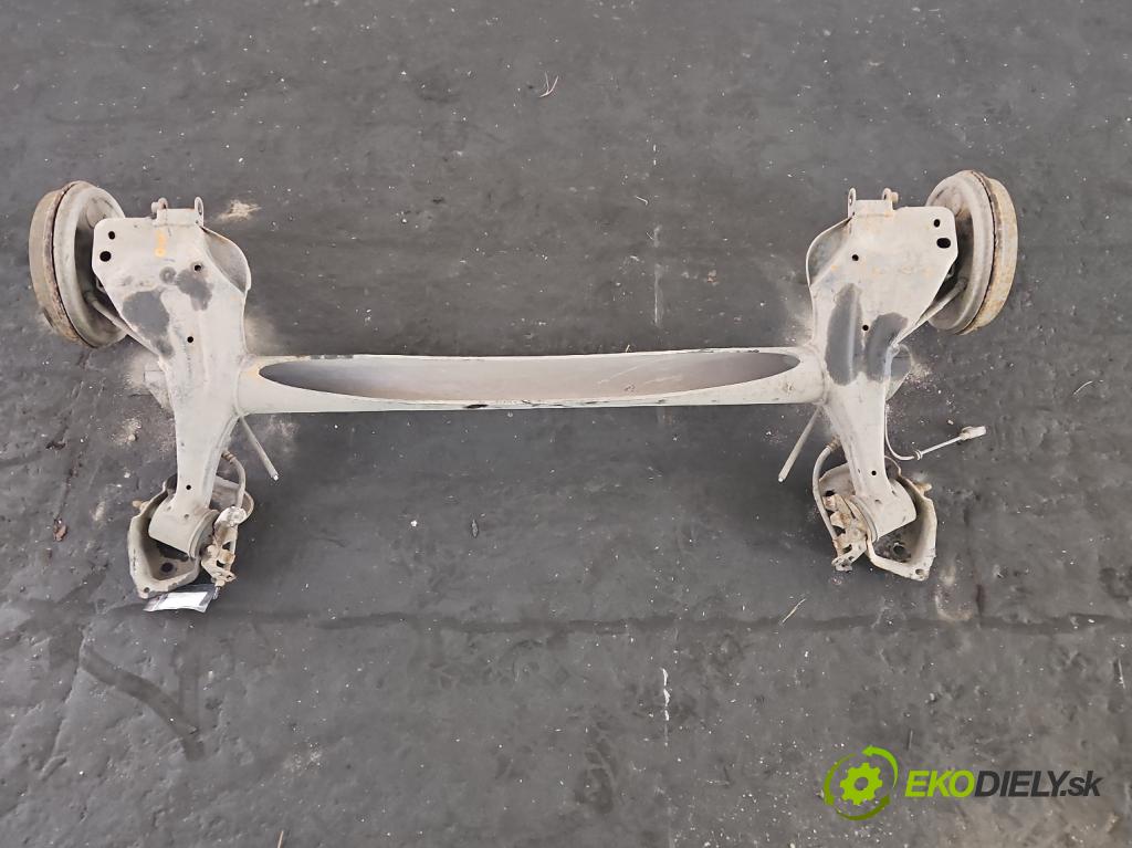 Opel Corsa E 2014-2019 1.4 16V 75 hp manual 55 kW 1398 cm3 3- zadní výztuha  (Výztuhy zadní)