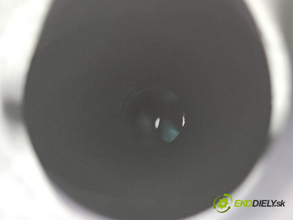 Hyundai Tucson I 2004-2009 2.0 16V 141 hp manual 104 kW 1975 cm3 5- potrubí výfuk  (Výfukové potrubí)