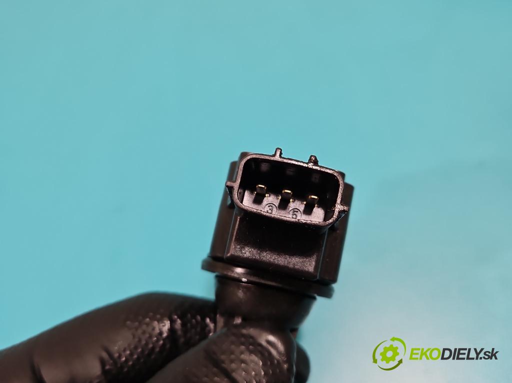 Nissan Almera tino 1.8 16V 114 HP manual 84 kW 1769 cm3 5- cievka zapaľovacia 22448-6N000 (Zapaľovacia cievka)