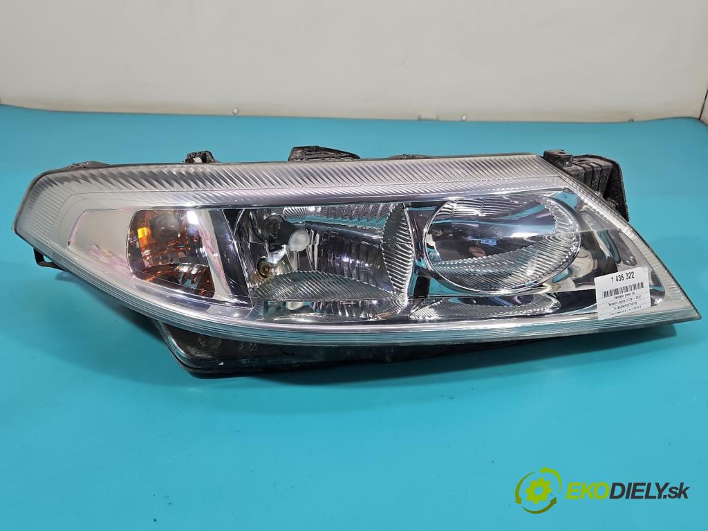 Renault Laguna II 2001-2007 2.0 16V 140 HP manual 103 kW 1998 cm3 5- Reflektor: pravý 8200002847 (Svetlo predné pravé)