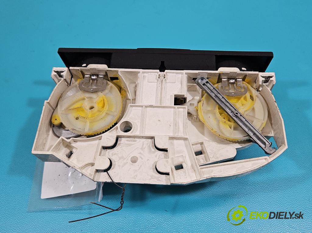 Vw Golf IV 1997-2003 1.6 SR 101 HP manual 74 kW 1598 cm3 5- panel kúrenia 1J0819045F