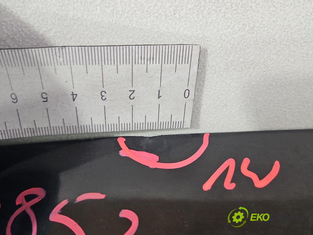 Citroen C3 I 2002-2009 1.4 8V 73 hp manual 54 kW 1360 cm3 5- zadní kufrové dveře  (Zadní kapoty)