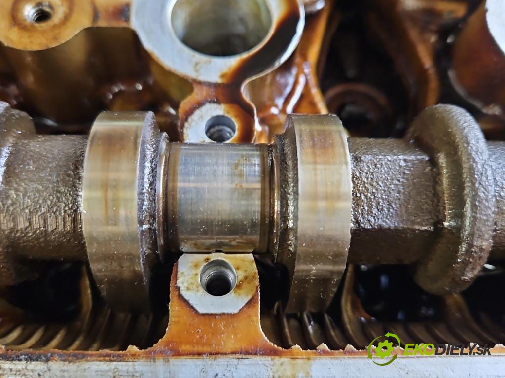 Toyota Corolla E12 2001-2009 1.4 vvti 97KM manual 71 kW 1398 cm3 5- motor benzín: 4ZZ