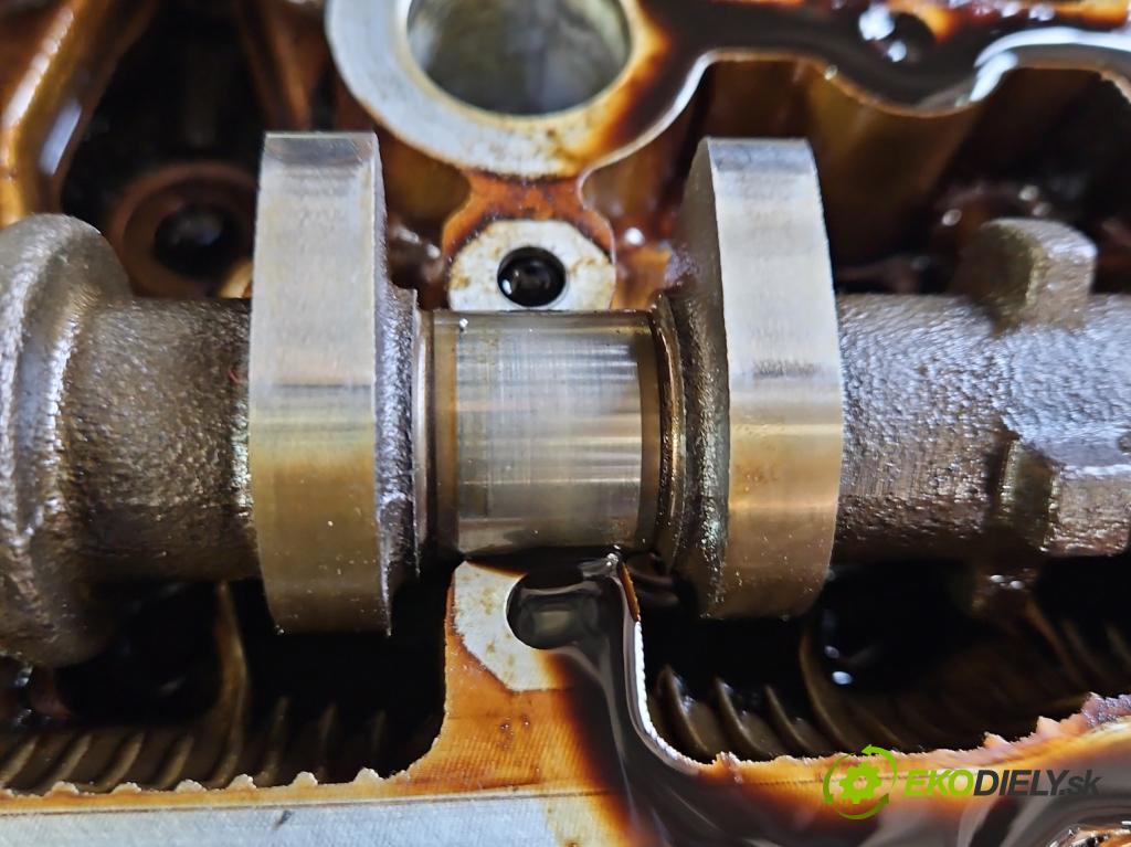 Toyota Corolla E12 2001-2009 1.4 vvti 97KM manual 71 kW 1398 cm3 5- motor benzín: 4ZZ