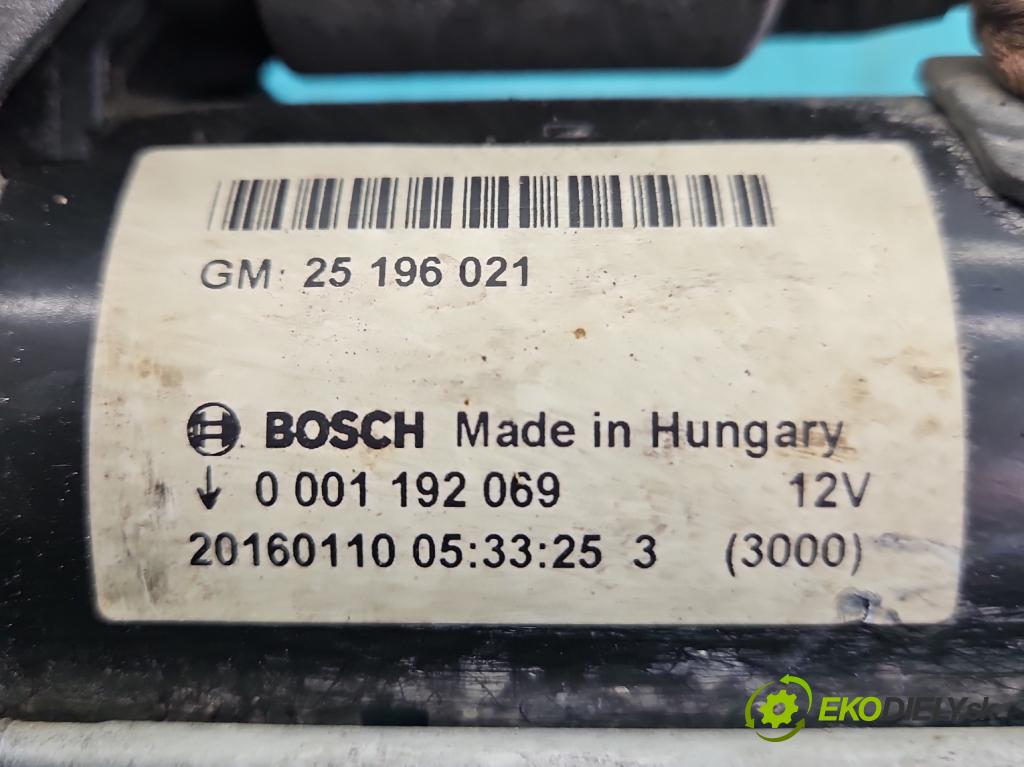 Opel Corsa E 2014-2019 1.4 16V 75 HP manual 55 kW 1398 cm3 3- štartér 25196021 (Štartér)