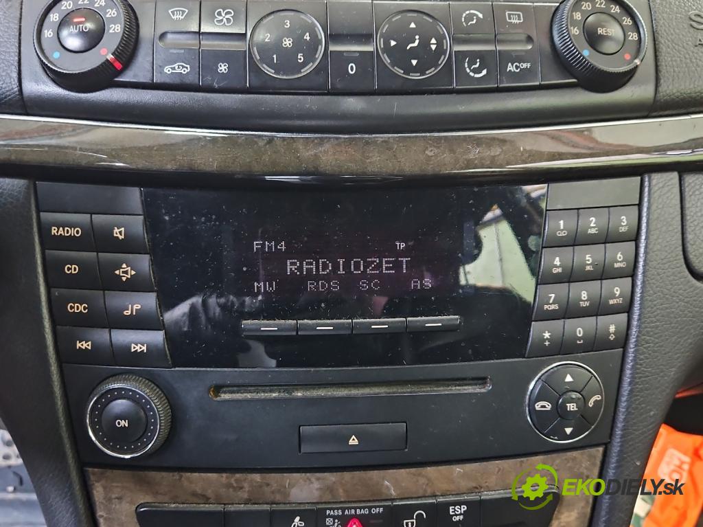 Mercedes E W211 2002-2009 2,2.0 cdi 122 HP automatic 90 kW 2148 cm3 4- Radio originál A2118209889