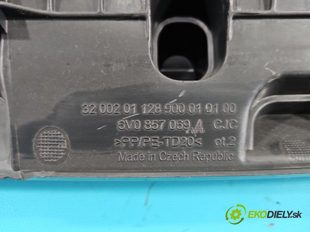 Skoda Fabia III 2014- 2021 1.2 TSI 90 HP manual 66 kW 1197 cm3 5- kokpit,pristrojová doska rozdeľovacia