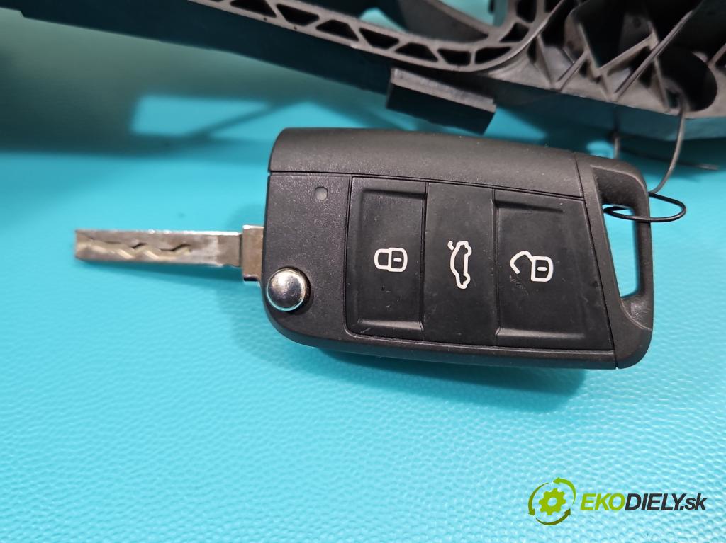 Skoda Fabia III 2014- 2021 1.2 TSI 90 HP manual 66 kW 1197 cm3 5- rukoväť predné ľavé mimo: 5N0837885H (Vonkajšie predné ľavé)