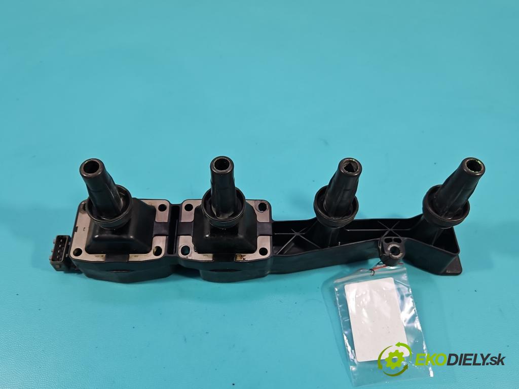 Citroen Xsara Picasso 1.6 16V 109 HP manual 80 kW 1587 cm3 5- cievka zapaľovacia 9636337880 (Zapaľovacia cievka)