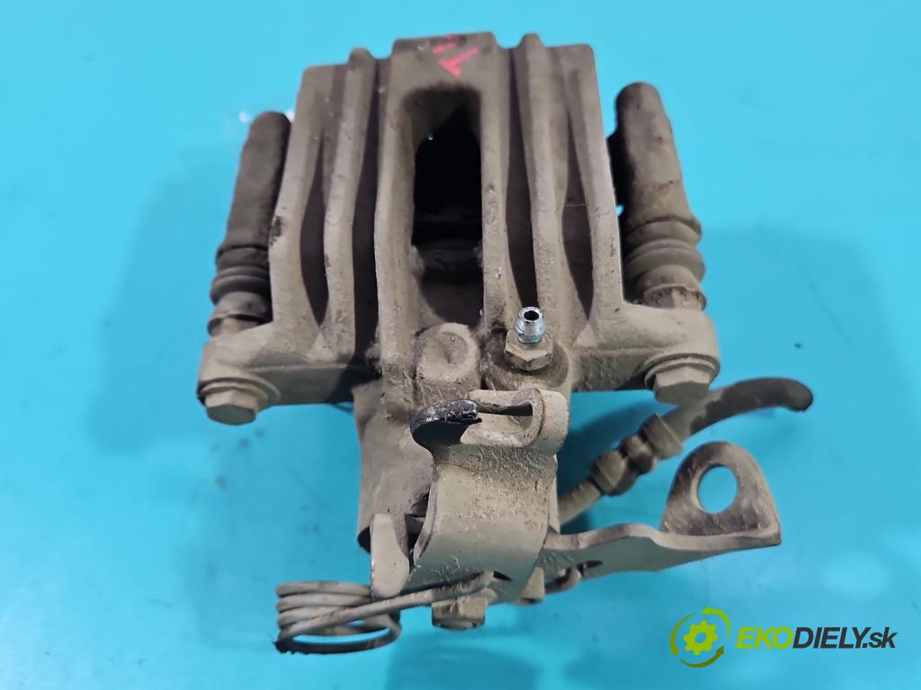 Audi A4 B5 1994-2001 1.8 20V 125 HP manual 92 kW 1781 cm3 5- brzdič zadné ľavý  (Ostatné)