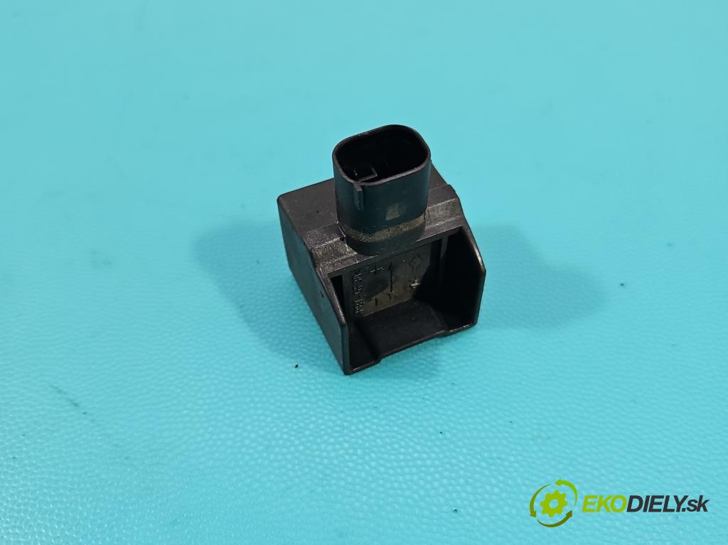 Vw Golf IV 1997-2003 1.9 tdi 90 hp manual 66 kW 1896 cm3 5- snímač ESP 1J0907651A