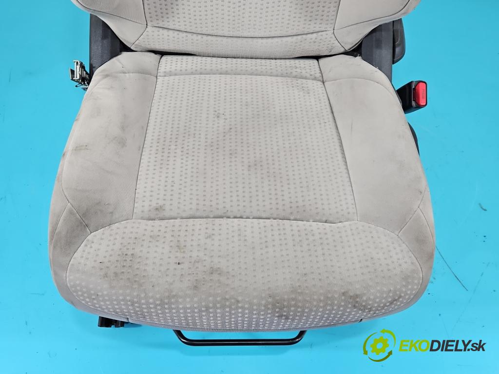 Citroen C4 Picasso I 2006-2013 2.0 hdi 136 HP automatic 100 kW 1997 cm3 5- Sedačka pravý  (Sedačka, sedadlo)