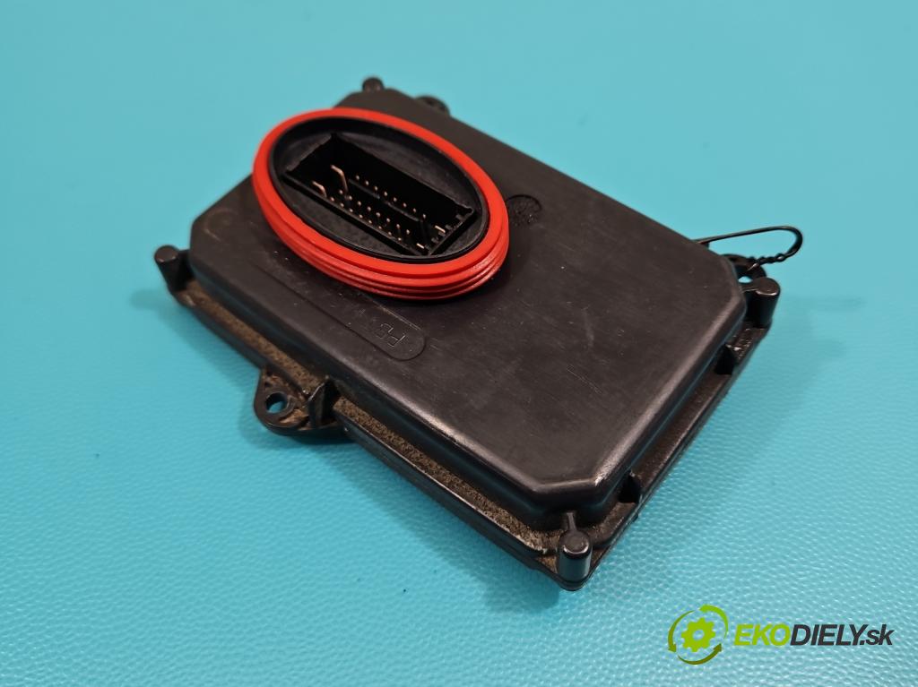 Skoda Octavia III 2013- 1.6 tdi 105 HP manual 77 kW 1598 cm3 5- střídač: xenon 1T0941329B (Riadiaca jednotka xenónu)