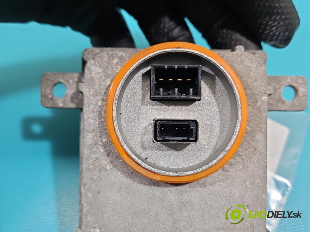 Skoda Octavia III 2013- 1.6 tdi 105 HP manual 77 kW 1598 cm3 5- střídač: xenon 8K0941597B (Riadiaca jednotka xenónu)