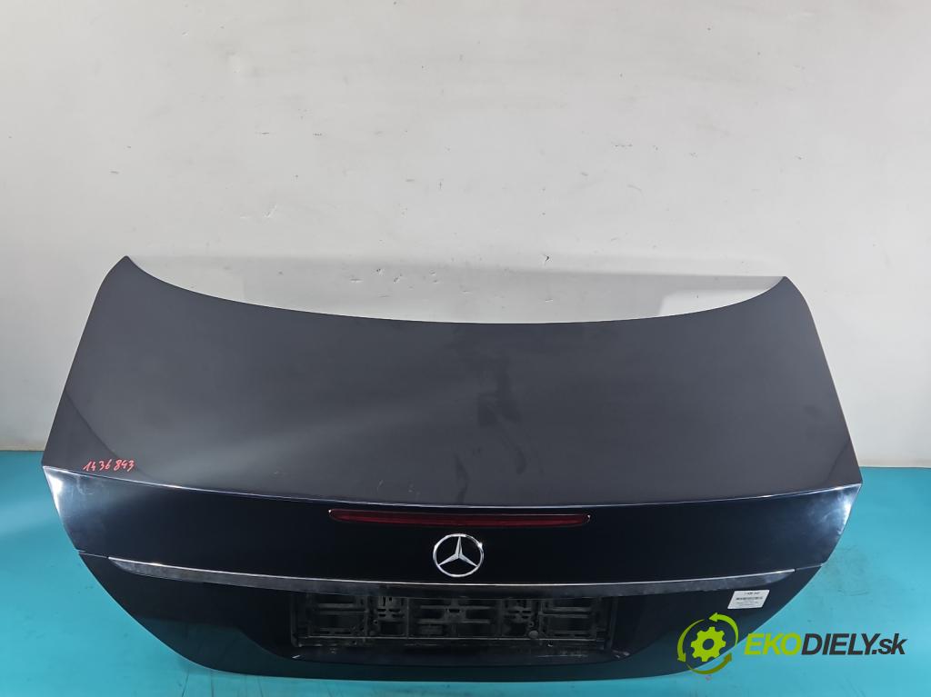 Mercedes E W211 2002-2009 2,2.0 cdi 122 hp automatic 90 kW 2148 cm3 4- zadní kufrové dveře  (Zadní kapoty)