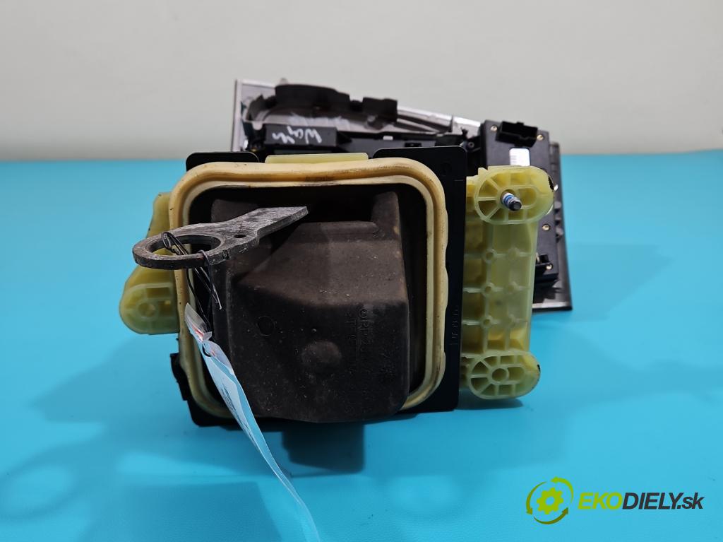 Mercedes E W211 2002-2009 2,2.0 cdi 122 HP automatic 90 kW 2148 cm3 4- Páka: Změny: stupeň,rýchlosť 2112673124 (Rýchlostná páka (kulisa))