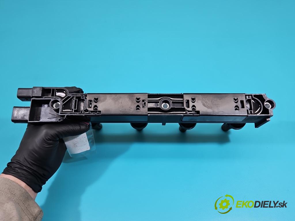 Peugeot 407 2.0 16V 136 HP automatic 100 kW 1997 cm3 4- cievka zapaľovacia  (Zapaľovacia cievka)