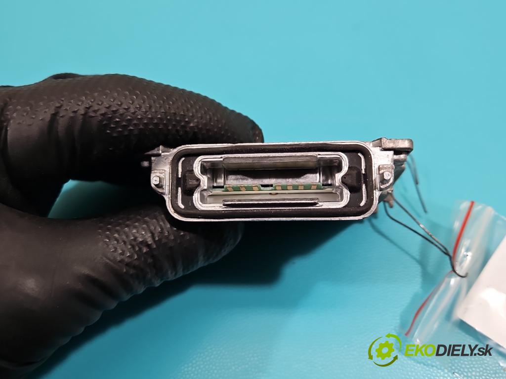 Renault Espace IV 2003-2014 2.0 dci 173KM manual 127 kW 1995 cm3 5- střídač: xenon 89034934 (Riadiaca jednotka xenónu)