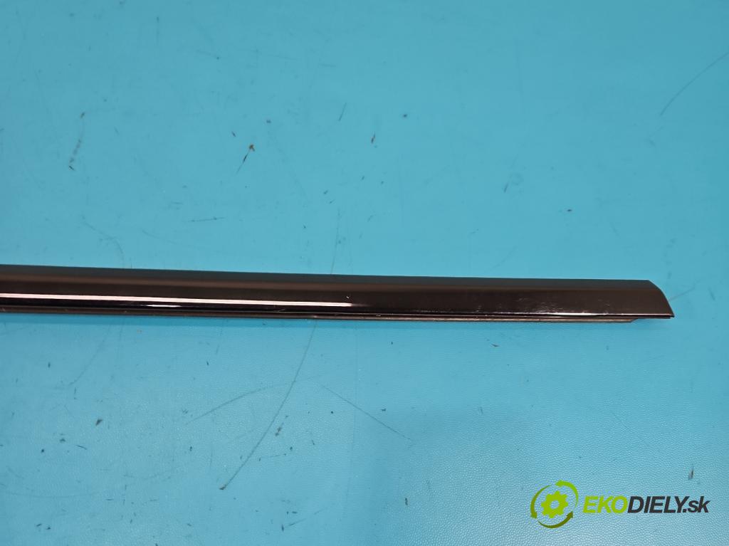 Tesla Model 3 2017- 0.0b: automatic 377 kW 4- lišta dvere zadné pravé