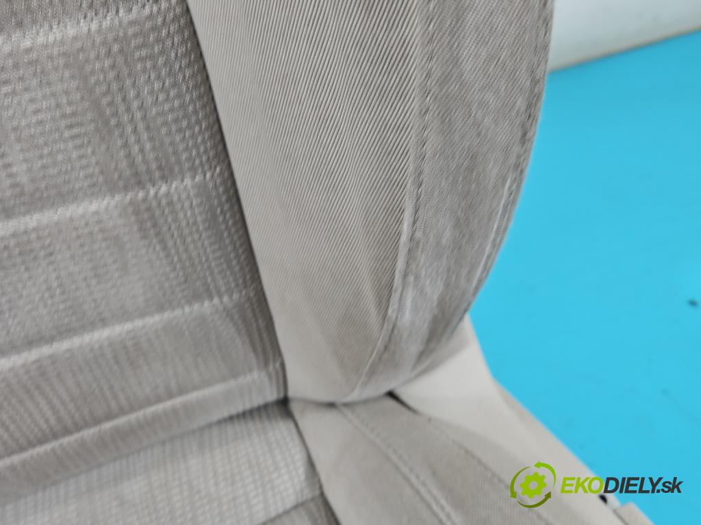 Skoda Octavia III 2013- 1.6 tdi 105 HP manual 77 kW 1598 cm3 5- Sedačka ľavý  (Sedačka, sedadlo)