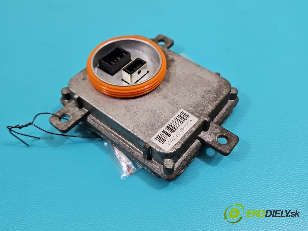 Skoda Superb III 2015-2024 1.8 TSI 179KM automatic 132 kW 1798 cm3 5- střídač: xenon 8K0941597B (Riadiaca jednotka xenónu)