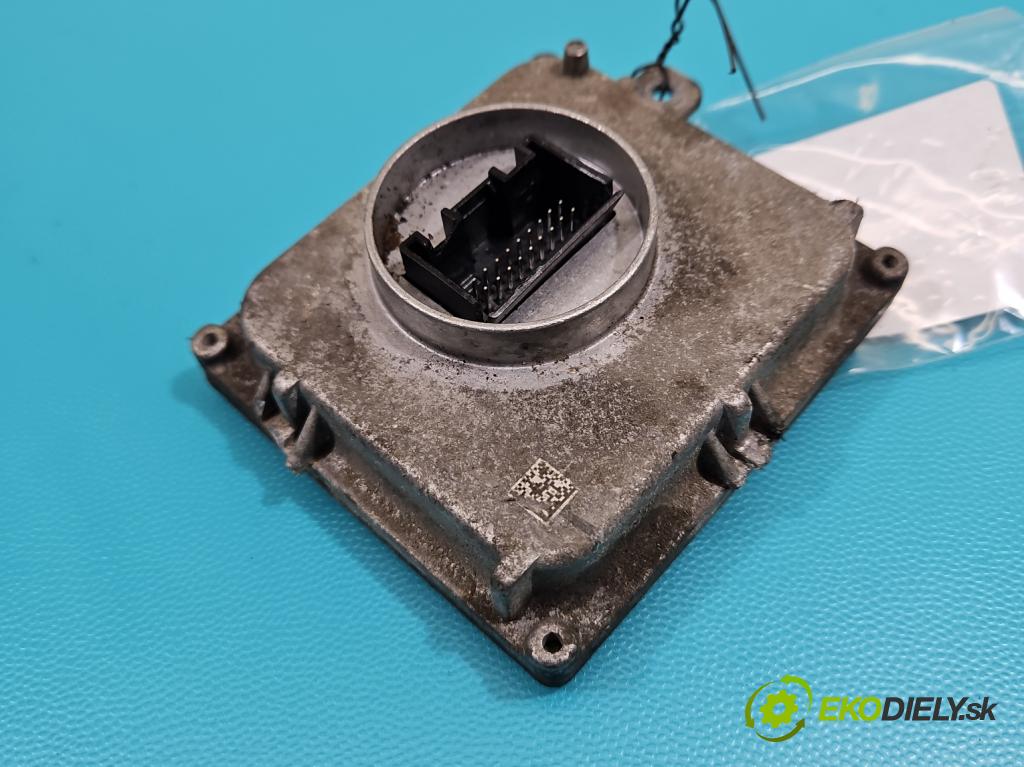 Skoda Superb III 2015-2024 1.8 TSI 179KM automatic 132 kW 1798 cm3 5- střídač: xenon 4G0907397Q (Riadiaca jednotka xenónu)