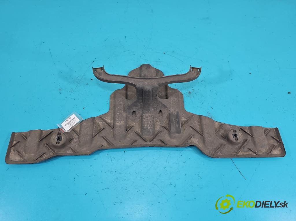 Skoda Superb III 2015-2024 1.8 TSI 179KM automatic 132 kW 1798 cm3 5- kryt plastová 3Q0501713