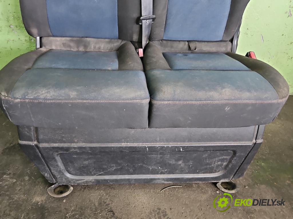 Renault Master III 2010-2019 2.3 dci 101 HP manual 74 kW 2299 cm3 5- Sedačka pravý  (Sedačka, sedadlo)