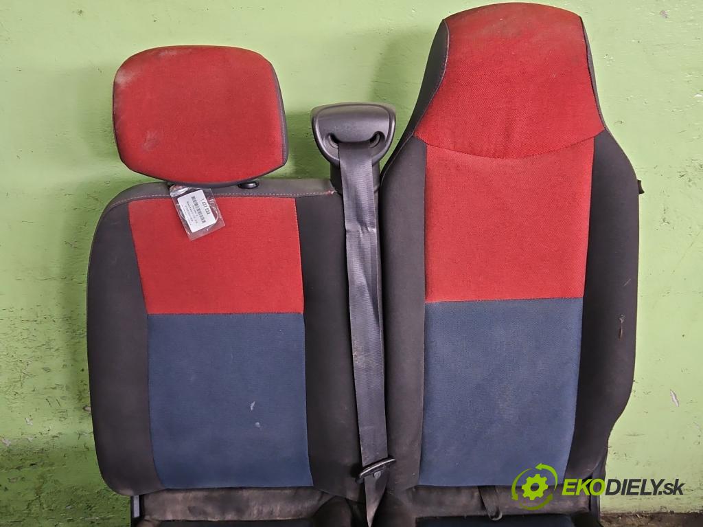 Renault Master III 2010-2019 2.3 dci 101 HP manual 74 kW 2299 cm3 5- Sedačka pravý  (Sedačka, sedadlo)