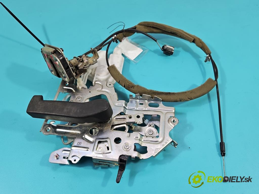 Renault Master III 2010-2019 2.3 dci 101 hp manual 74 kW 2299 cm3 5- zámek zadní pravý