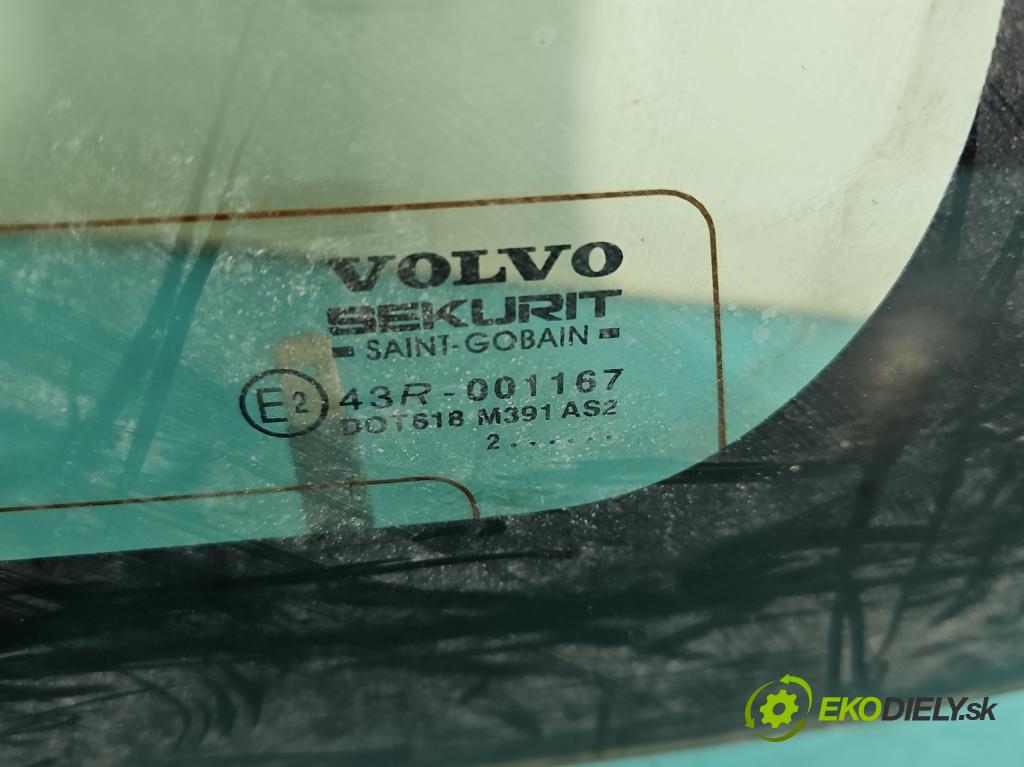 Volvo V40 I 1995-2004 1.9 dci 116 hp automatic 85 kW 1870 cm3 5- sklo zadní kombi  (Okna zadní)