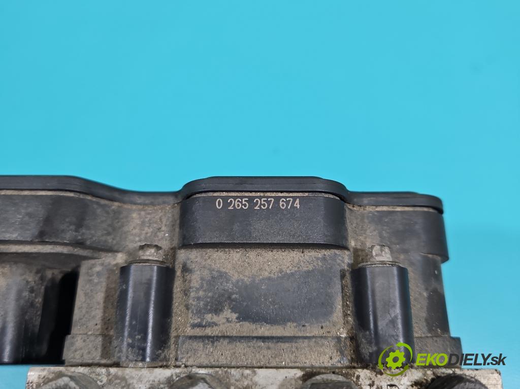 Skoda Fabia III 2014- 2021 1.2 TSI 90 HP manual 66 kW 1197 cm3 5- čerpadlo abs 6C0614517R (Pumpa ABS)