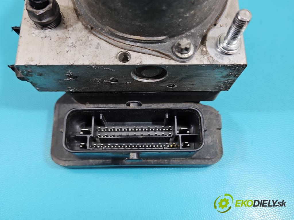 Skoda Fabia III 2014- 2021 1.2 TSI 90 HP manual 66 kW 1197 cm3 5- čerpadlo abs 6C0614517R (Pumpa ABS)