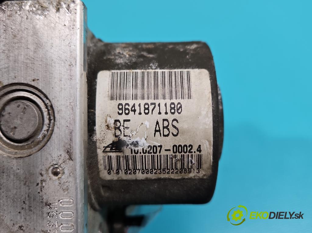 Peugeot 206 1.4 8V 75 HP manual 55 kW 1360 cm3 5- čerpadlo abs 9641871180 (Pumpa ABS)