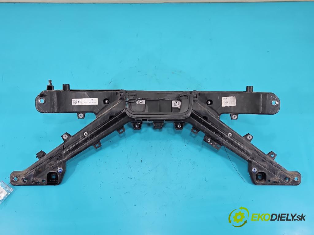 Tesla Model 3 2017- 0.0b: automatic 377 kW  4- stěna přední 1083501-00-B (Výztuhy přední)