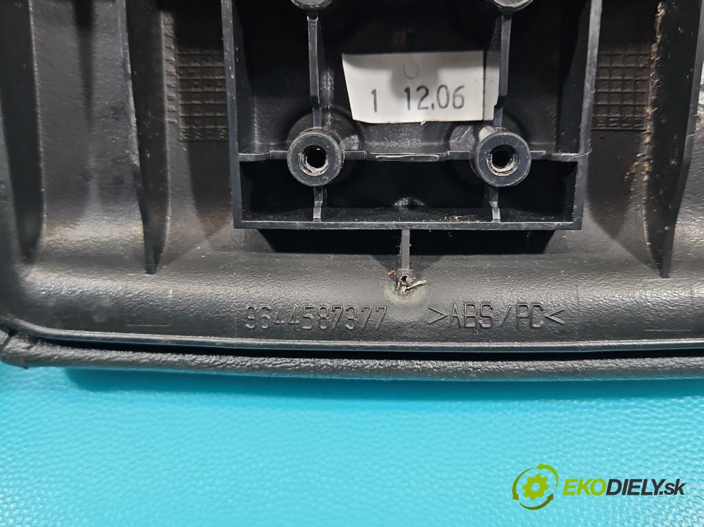 Peugeot 407 2.0 16V 136 HP automatic 100 kW 1997 cm3 4- operadlo 9644587377 (Lakťová opierka)