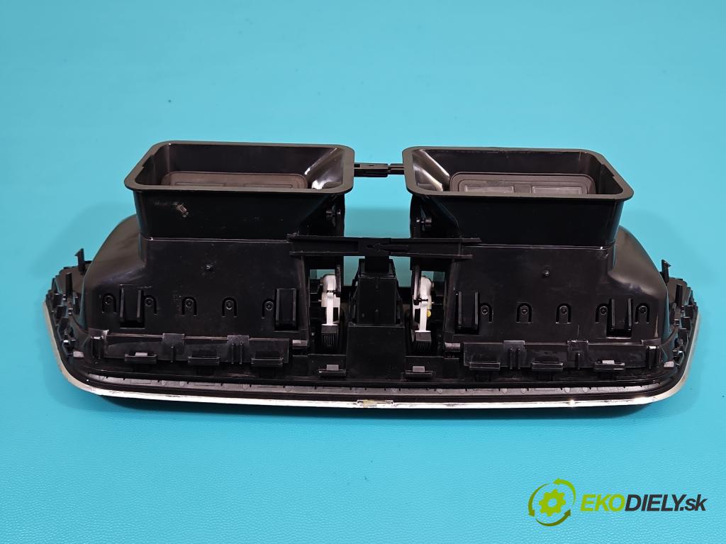 Skoda Octavia III 2013- 1.6 tdi 105 HP manual 77 kW 1598 cm3 5- Mřížka: kúrenia stredová 5E0820951A (Mriežka kúrenia (fukár))