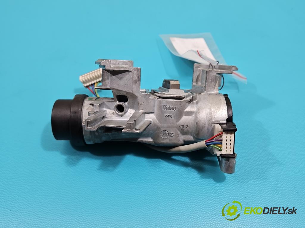 Skoda Octavia III 2013- 1.6 tdi 105 HP manual 77 kW 1598 cm3 5- Spínačka 5Q0905865 (Spínacia skrinka)