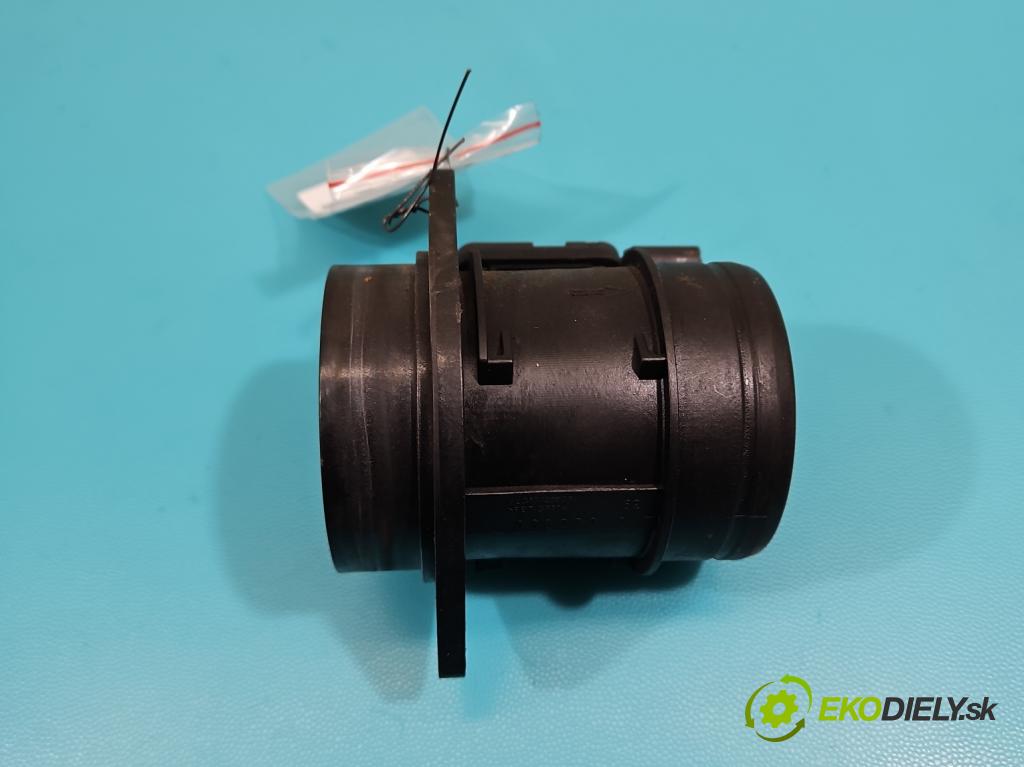 Skoda Octavia III 2013- 1.6 tdi 105 HP manual 77 kW 1598 cm3 5- průtokoměr: 04L906461B (Váha vzduchu)