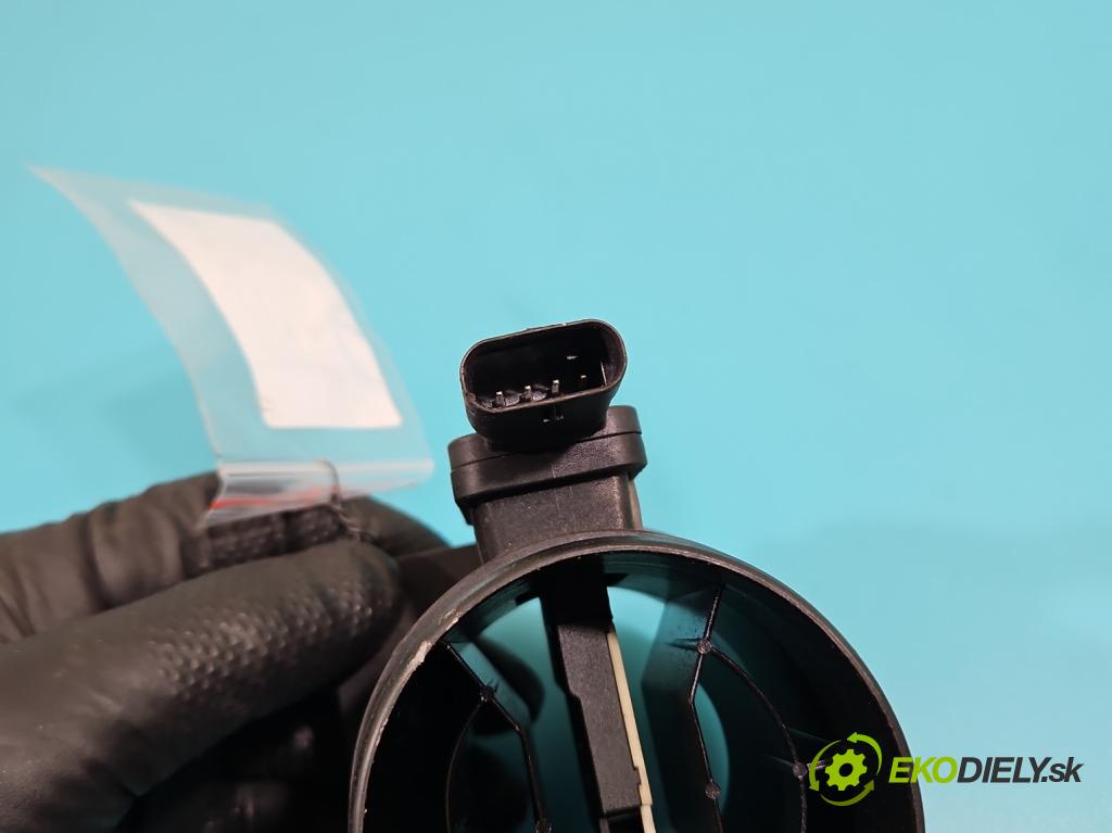 Skoda Octavia III 2013- 1.6 tdi 105 HP manual 77 kW 1598 cm3 5- průtokoměr: 04L906461B (Váha vzduchu)