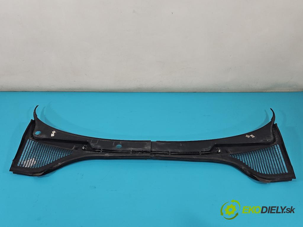 Skoda Octavia III 2013- 1.6 tdi 105 HP manual 77 kW 1598 cm3 5- torpédo 5E1819416A (Torpédo (plast pod čelným sklom))